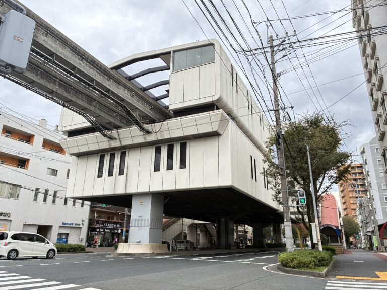 モノレール徳力嵐山口駅補修工事